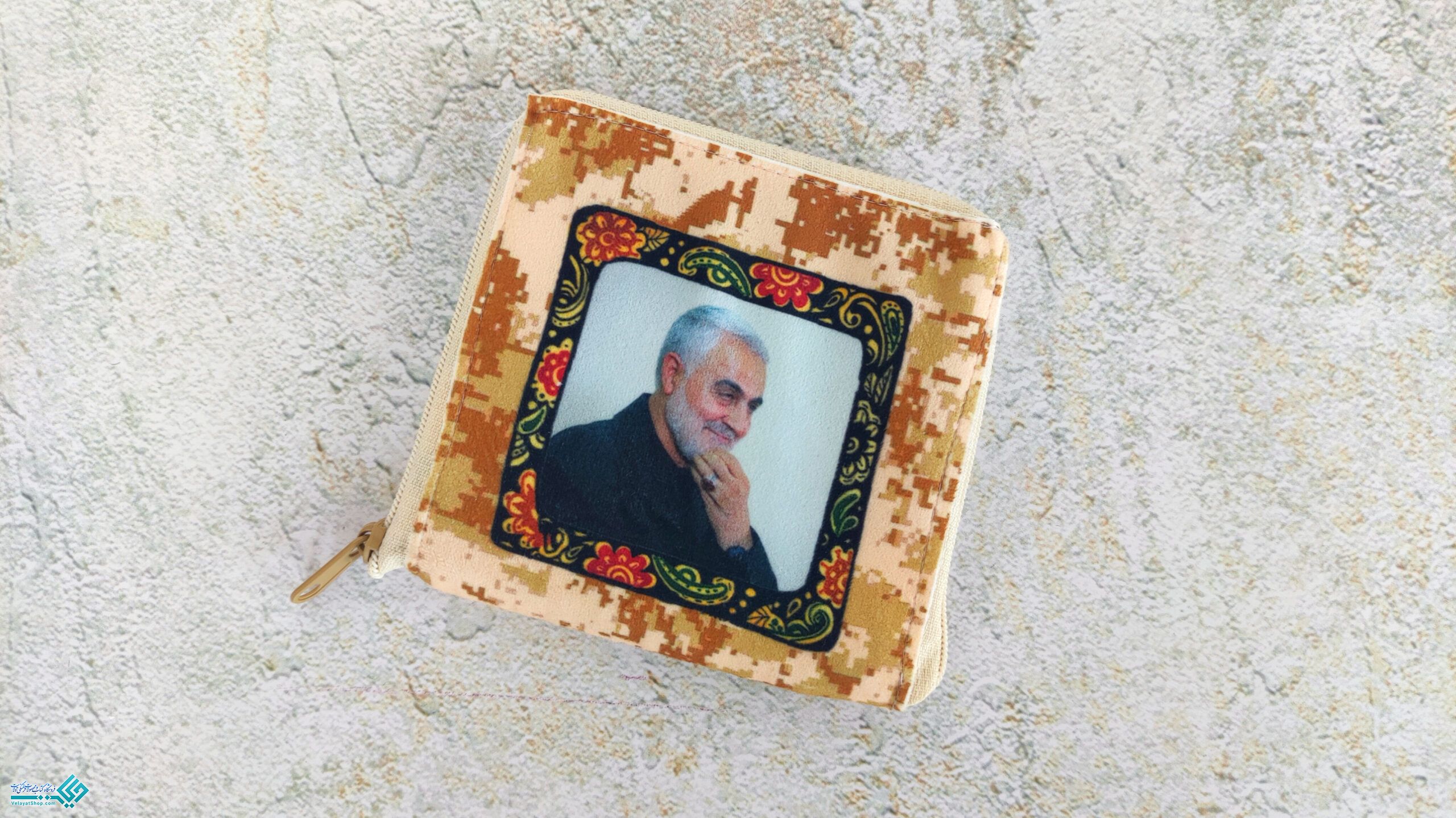 InShot_20230706_114756173 پک دفترچه و جامهری سردار سلیمانی